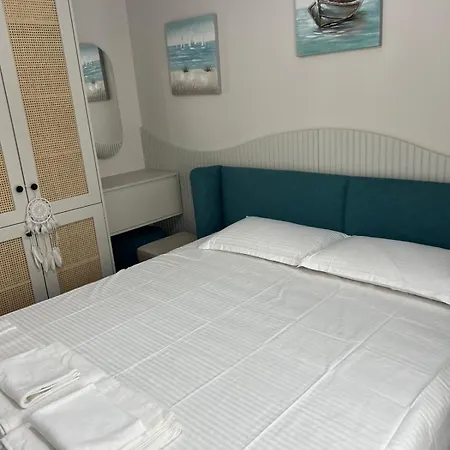 Appartement Comfort Apartmentsantorini 5 Minutes Walking From The *